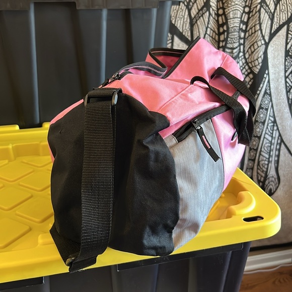 Embark Bag - Picture 4 of 4